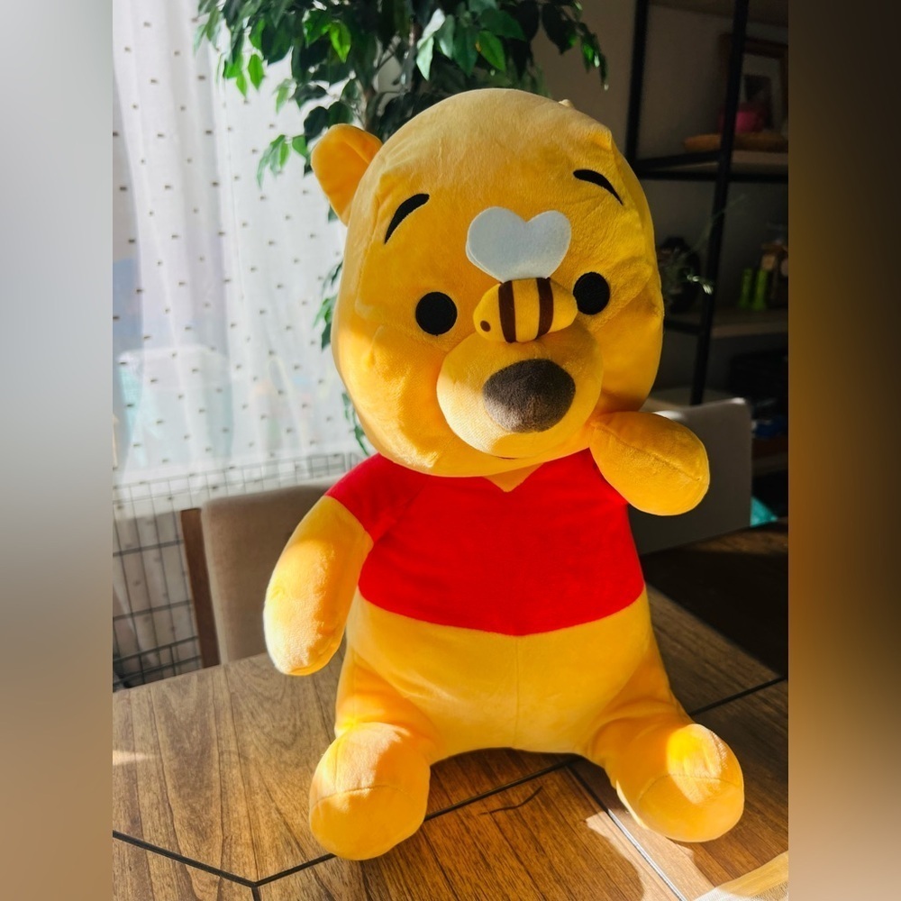 Disney Winnie the Pooh Nature Lovers Disney Plush new no tags